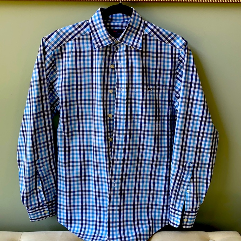 Men’s XS button down Vineyard Vines shirt